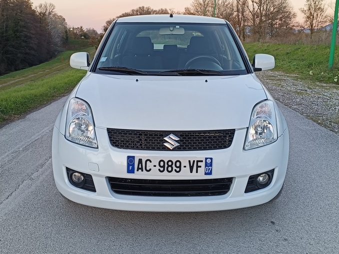 Suzuki Swift 1.3 DDiS 16V 75 cv