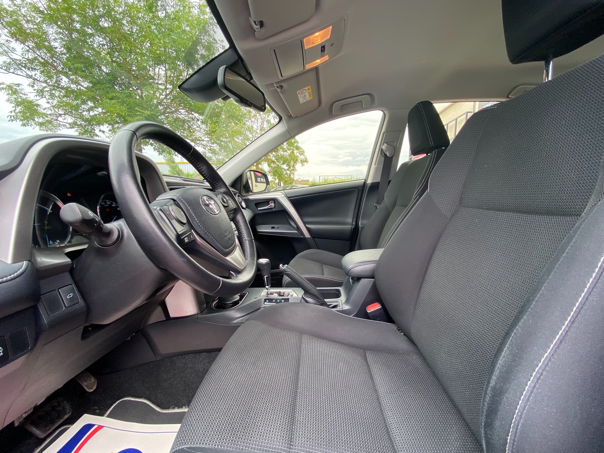 Toyota RAV4 Hybrid 2.5 VVTi 155 DYNAMIC CAM/GPS UI