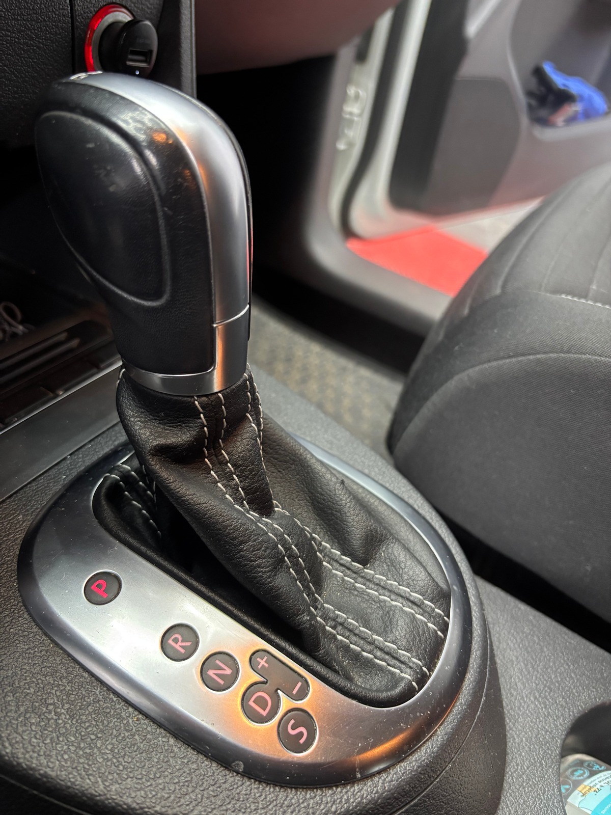 Volkswagen Touran 2.0 TDI 140 Cup DSG6 Garantie 6 mois ✅