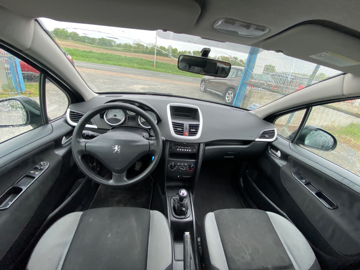 Peugeot 207 1.4 hdi 70cv 156000km urban