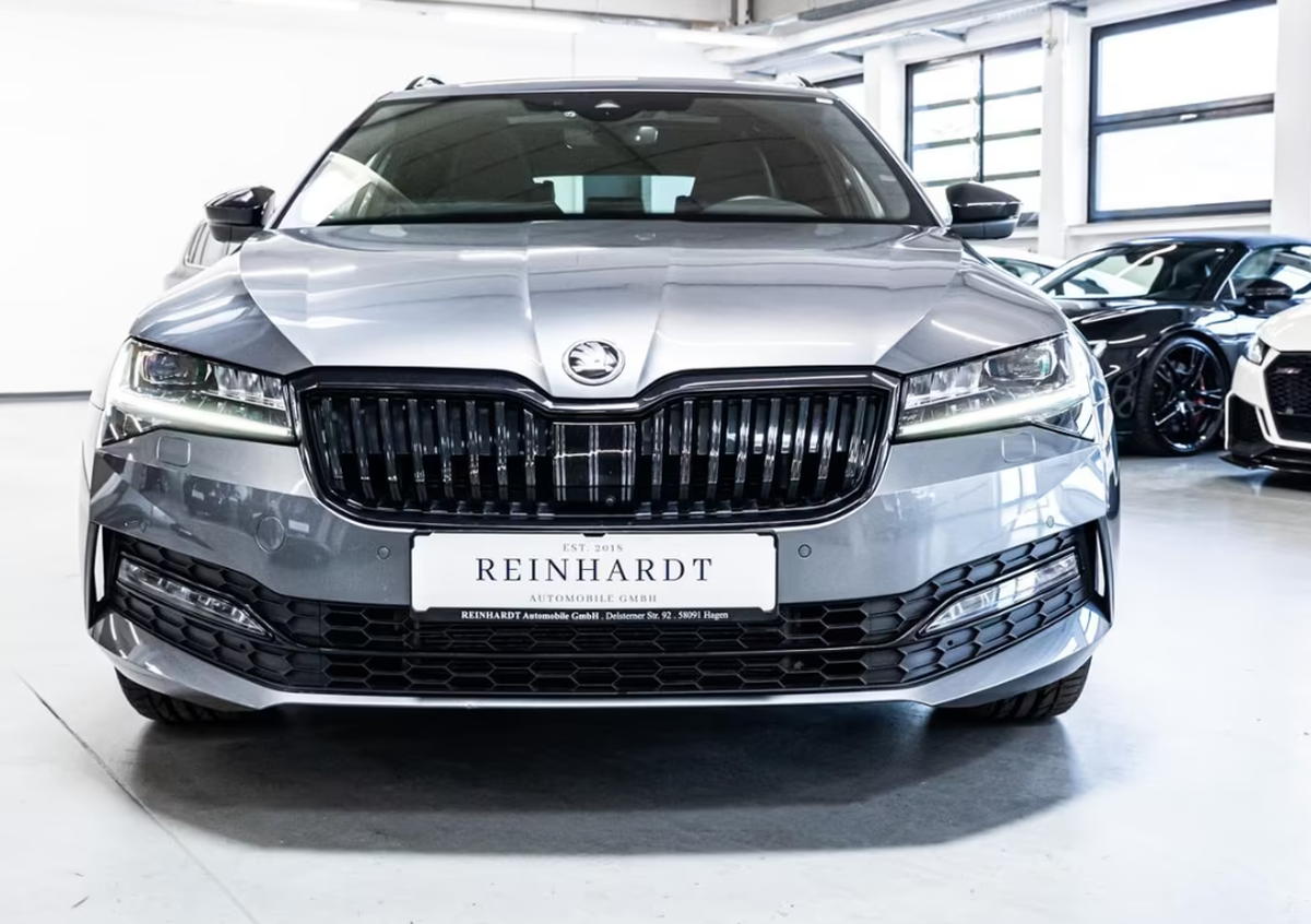 Skoda Superb Combi III 2.0 TDI 200ch SCR Sportline 4x4 DSG7 Full options
