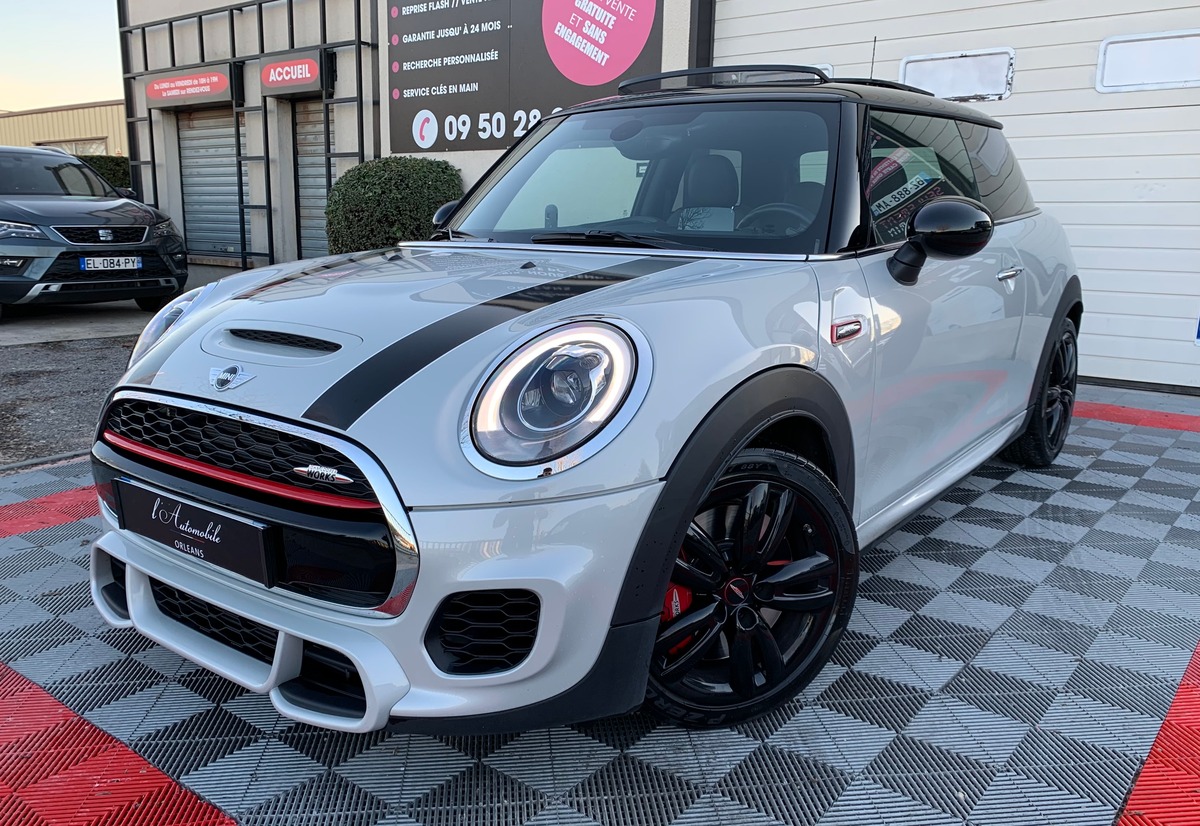 Mini Mini 3 JCW 231 JOHN COOPER WORKS BVA 3P