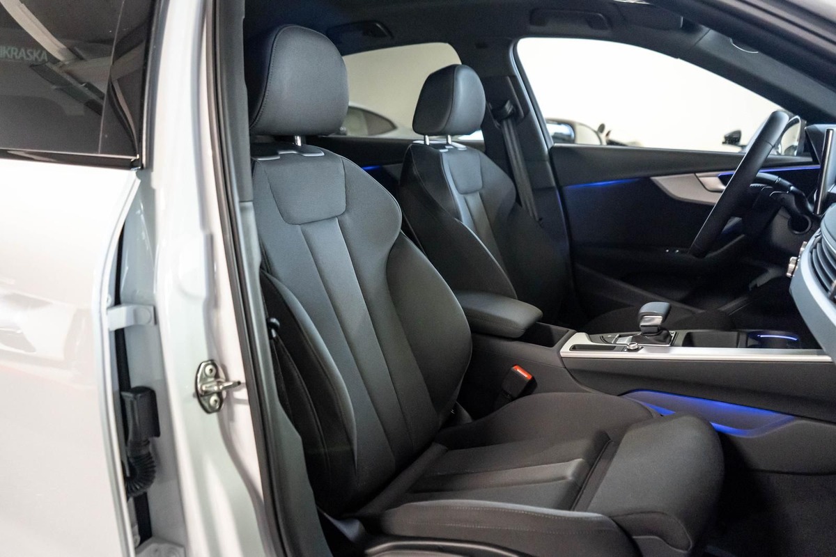 Audi A4 V 40 TDI 204ch Competition S tronic 7