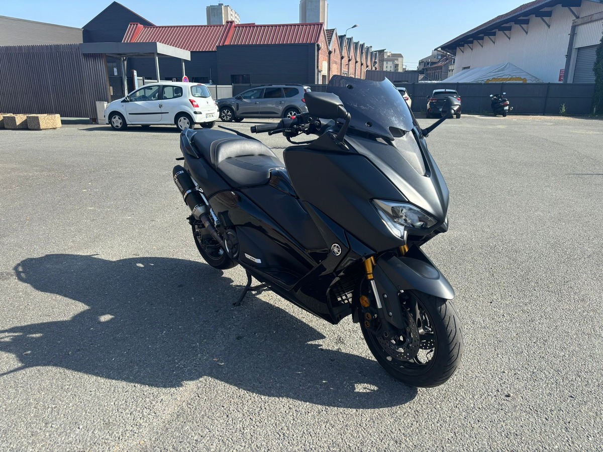 Yamaha T-Max 530 ABS
