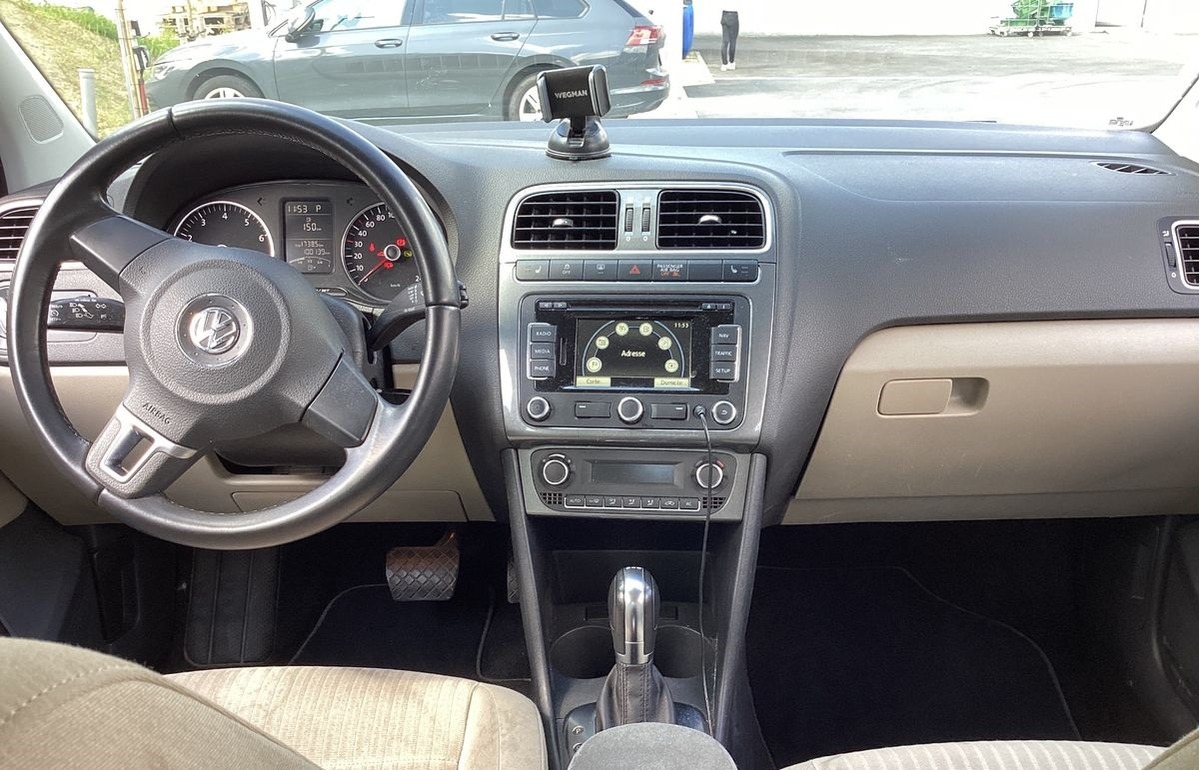 Volkswagen Polo V 1.4 FSi 85 DSG7 Highline