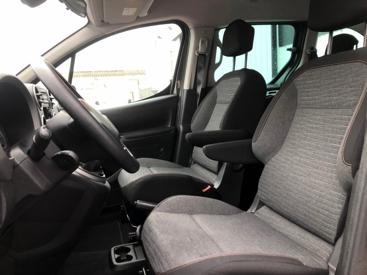 Citroën Berlingo MULTISPACE 1.2L PURETECH 110 XTR