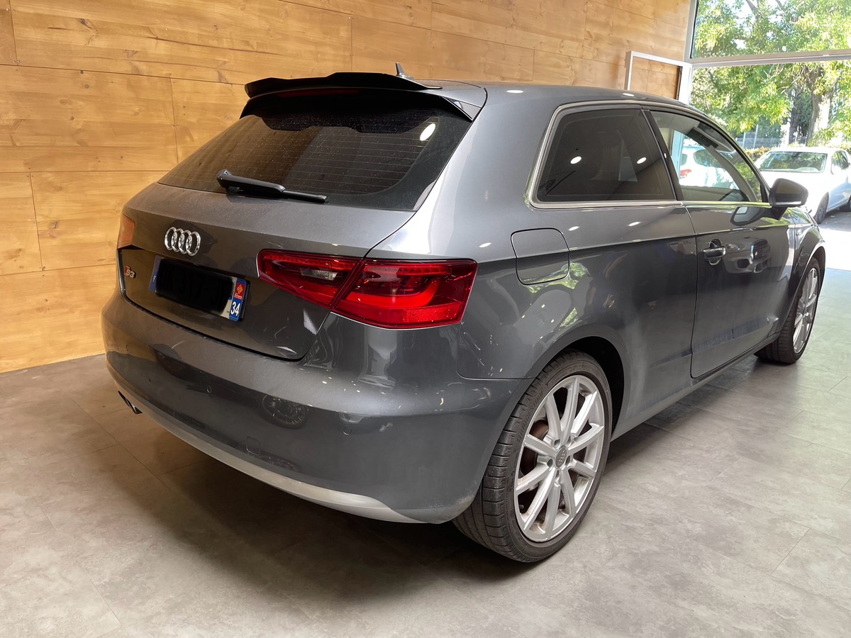 Audi A3 1.8 TFSI 180 S-LINE S-TRONIC BVA look S3