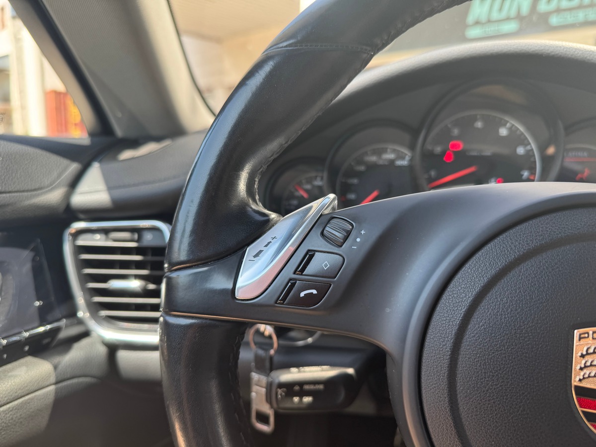 Porsche Panamera 4 3.6 i V6 PDK 300 cv - TOIT OUVRANT