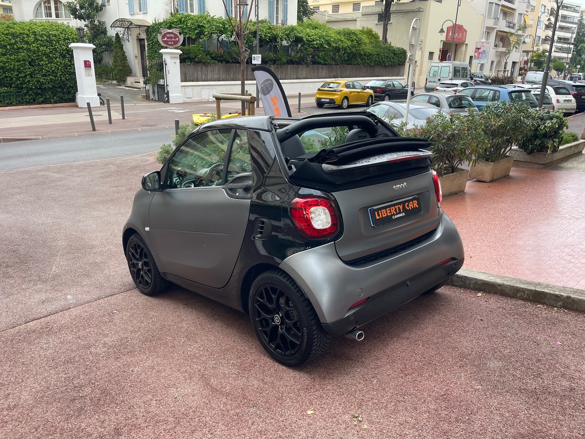Smart FORTWO Cabriolet 90 CV / Prime/Caméra / Gps / Jantes Noires