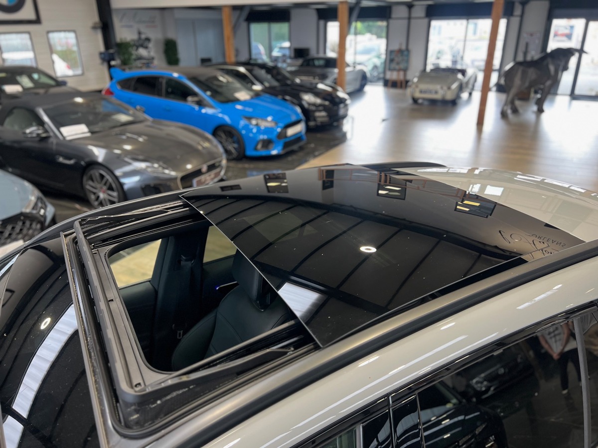 Mercedes-Benz Class GLC II 300 DE HYBRID EQ 4MATIC AMG LINE + 9G-TRONIC