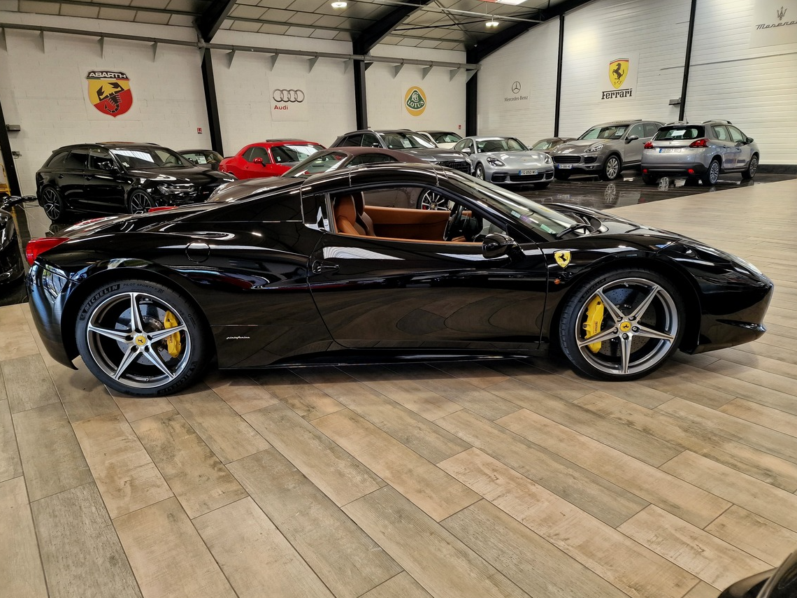 Ferrari 458 Spider V8 4.5 570 Française