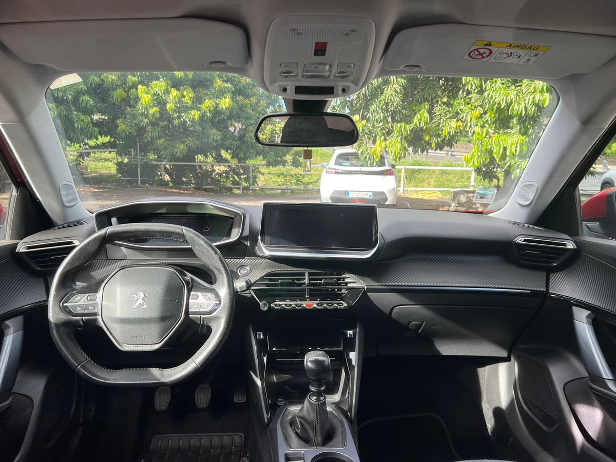 Peugeot 2008 1.2 ptec