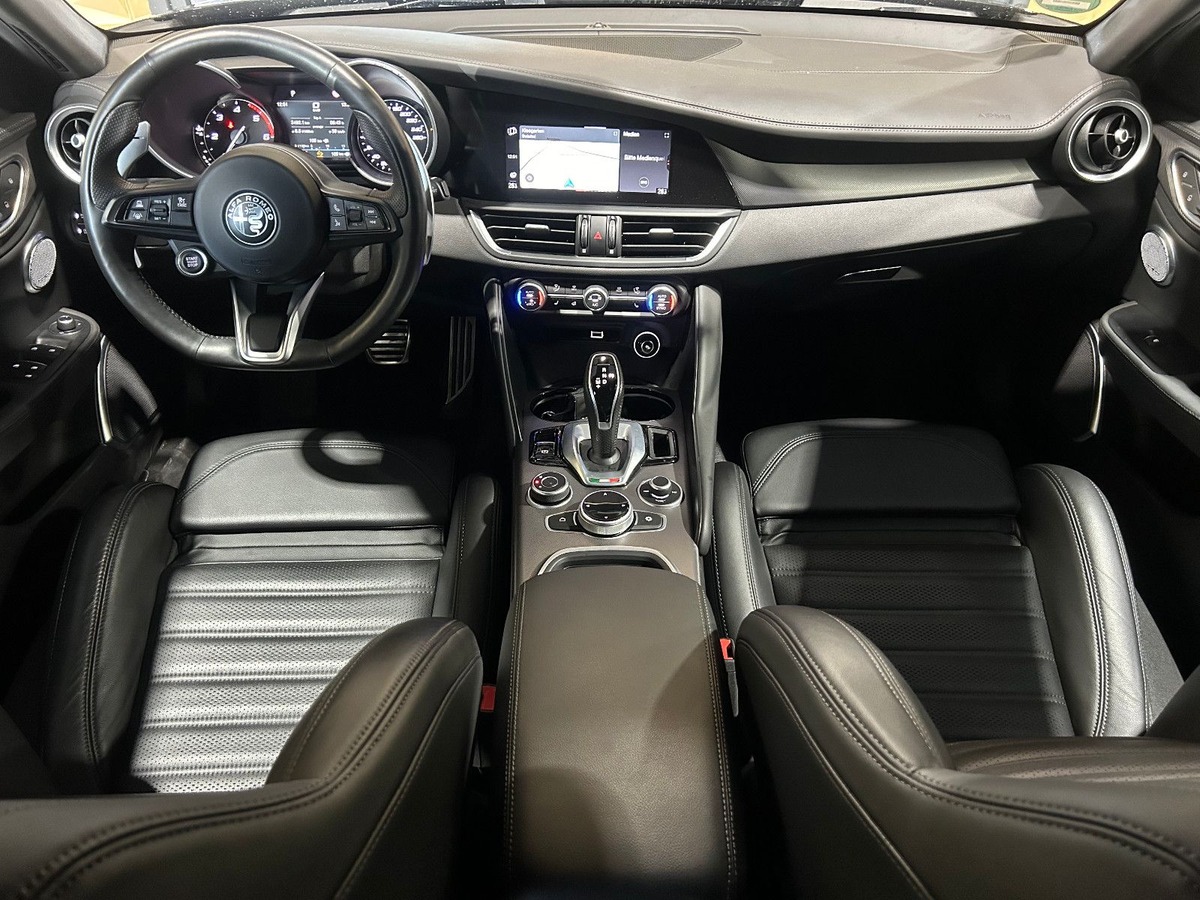 Alfa Romeo Giulia 2.2 JTD 210ch Veloce Q4 AT8
