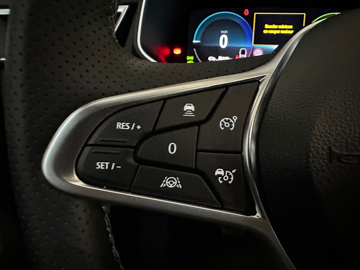 RENAULT Clio Phase 2 E-TECH ESPRIT ALPINE 1.6 i 16V GPF 145 Hybrid
