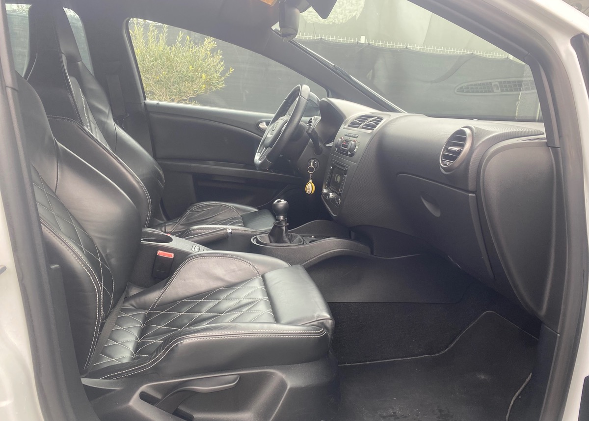 Seat Leon CUPRA R