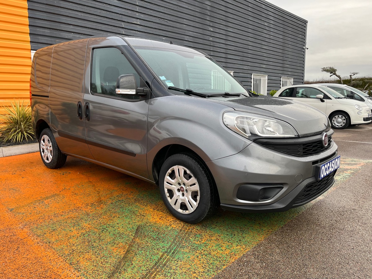 Fiat Doblo Cargo III Phase 2 1.3 MJTD Fourgon 95 CH PACK PROFESSIONAL TRIO NAV E6 TVA récupérable