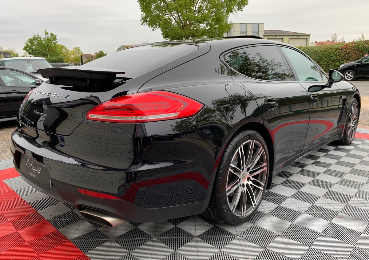 Porsche Panamera (2) 3.0 TD 300 EDITION OPTIONS g