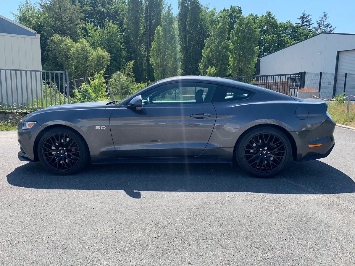 Ford Mustang Fastback 5.0 V8 421 GT BV6 9950kms G