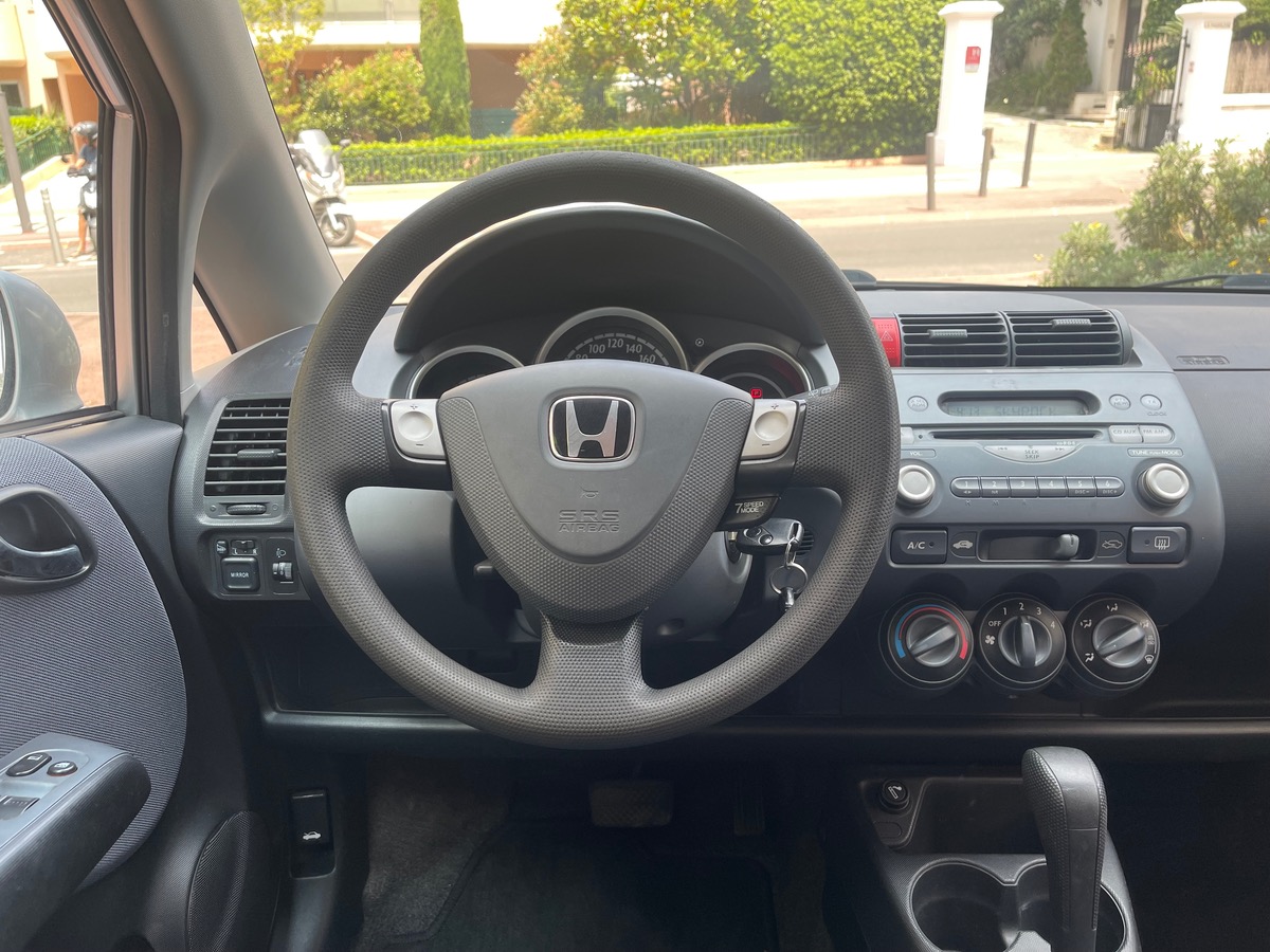 Honda Jazz 1.4 DSI 83CV / Clim / Boite Automatique / Ct OK / Km Reel