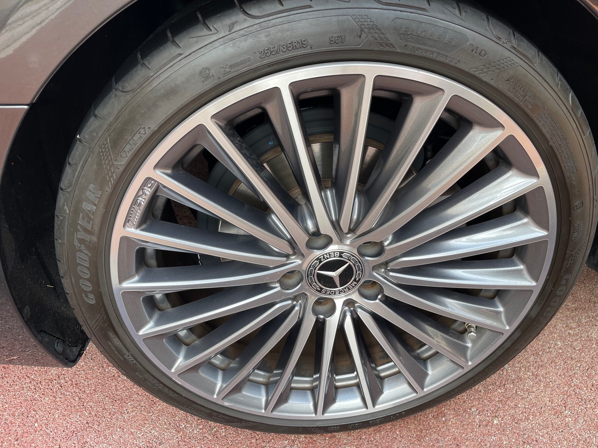 Mercedes Benz Classe C 200 Hybride 204 CV / AMG Line / Toit Ouvrant /VF