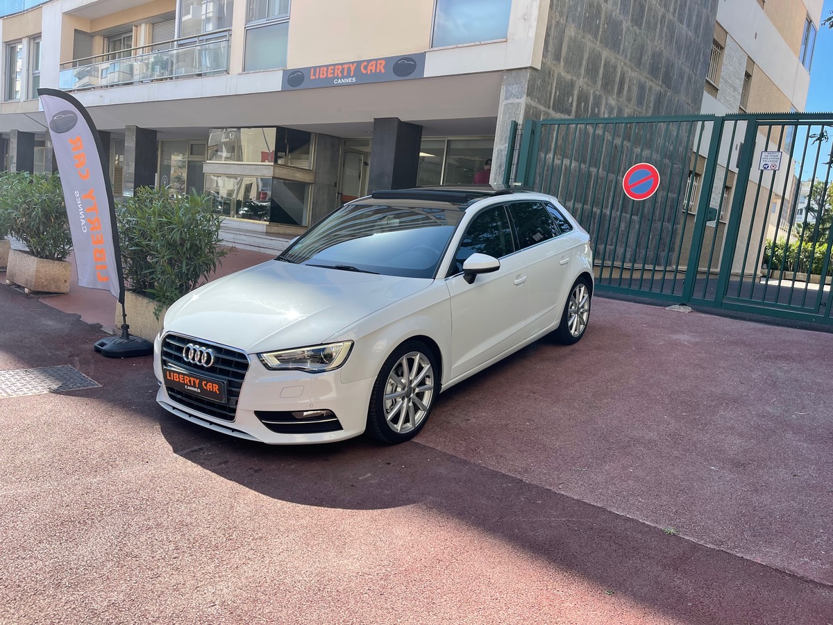 Audi A3 1.4 tfsi SportBack  150 CV / Ambition Luxe / Toit Ouvrant / Pack Led