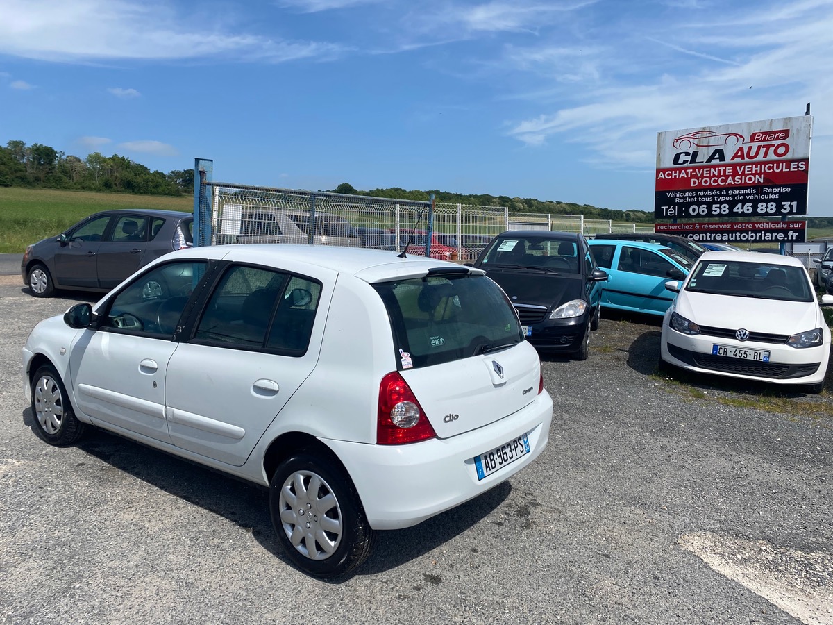 RENAULT Clio campus 1.5 dci 65cv faible km