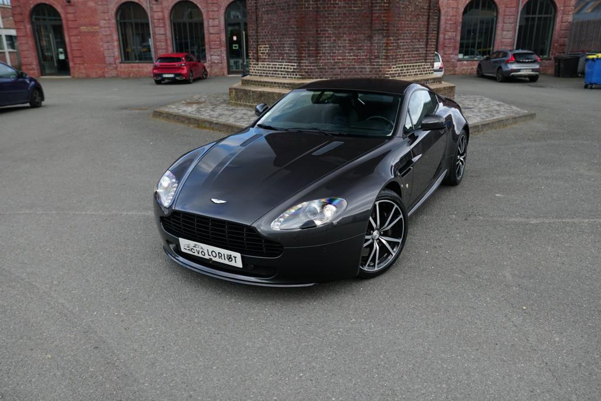 Aston Martin V8 Vantage COUPE 4.7 N420 SPORTSHIFT BVS