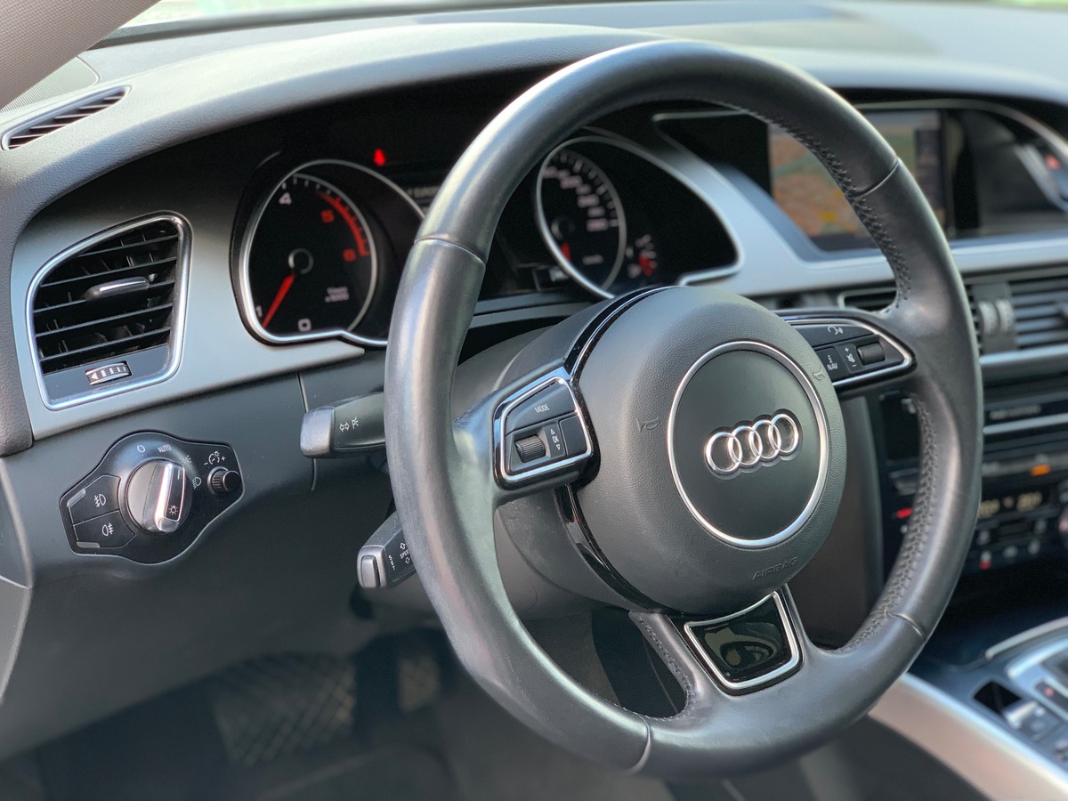 Audi A5 Coupé 2.0 TDI 177 AVUS QUATTRO S-TRONIC k