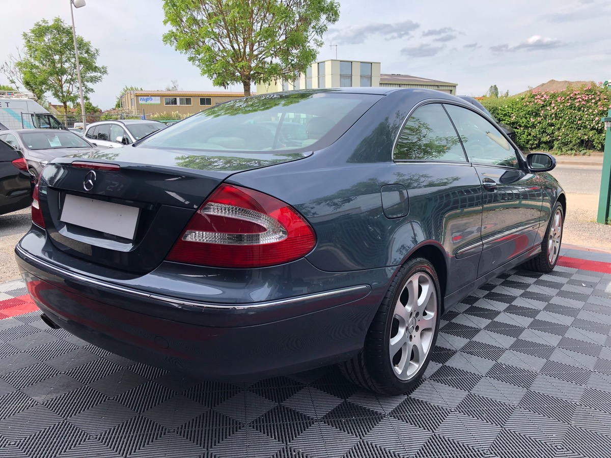 Mercedes-Benz Classe CLK 2.6i V6 170ch élégance v