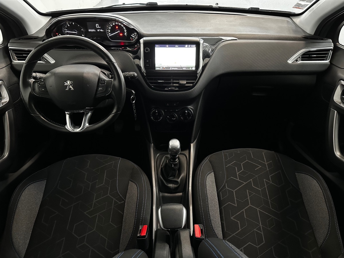 Peugeot 2008 BlueHDi 100ch BVM6 Style