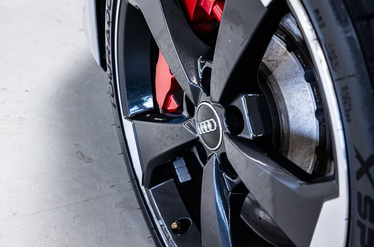 Audi RS3 Sportback 2.5 TFSI 400ch quattro S tronic 7 Gris Nardo Version moteur sans FAP