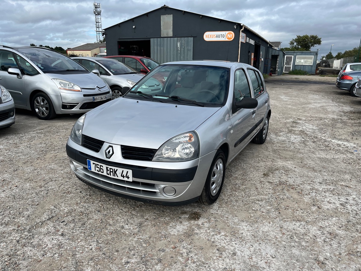 RENAULT Clio 1.2 CAMPUS