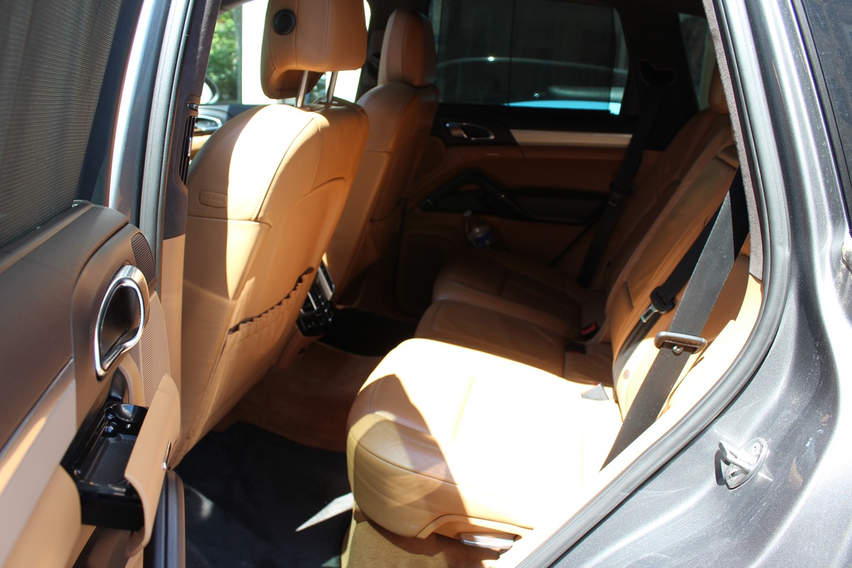Porsche CAYENNE TURBO S Boîte automatique - II 4.8 V8 500 TURBO TIPTRONIC