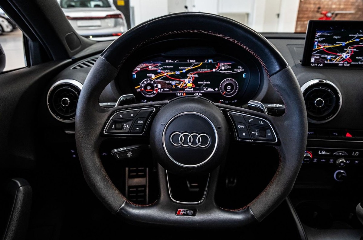Audi RS3 Sportback 2.5 TFSI 400ch quattro S tronic 7 Gris Nardo Version moteur sans FAP