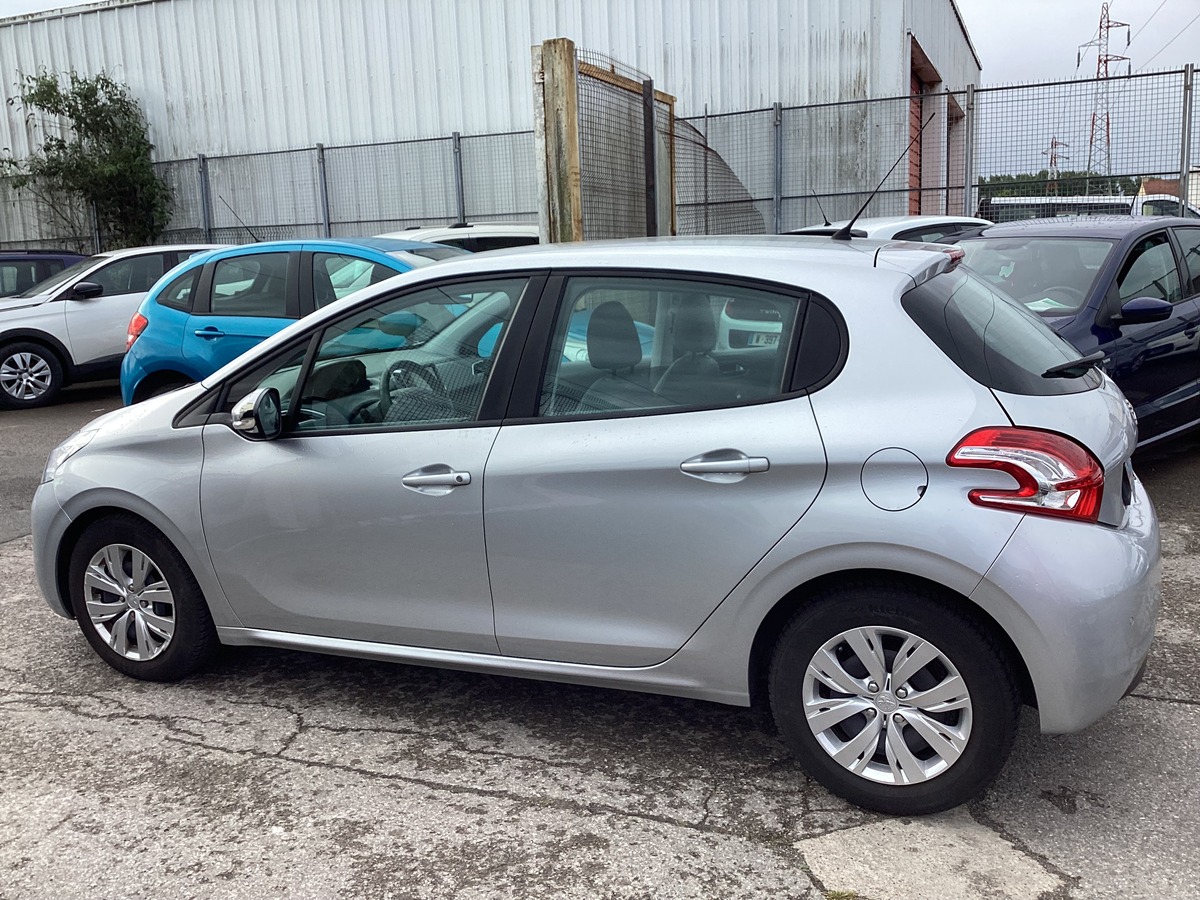Peugeot 208 1.4 HDI Active