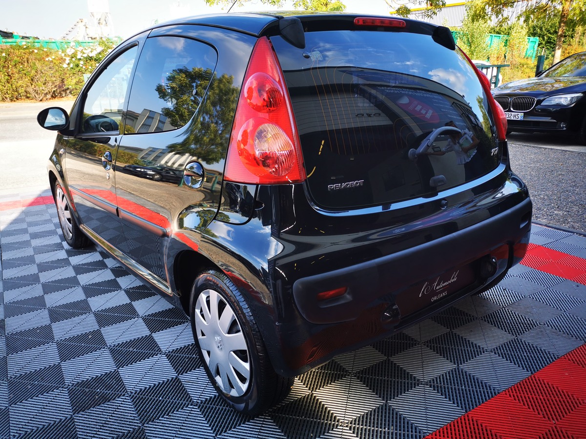 Peugeot 107 1.0 68 TRENDY CLIM 5 portes