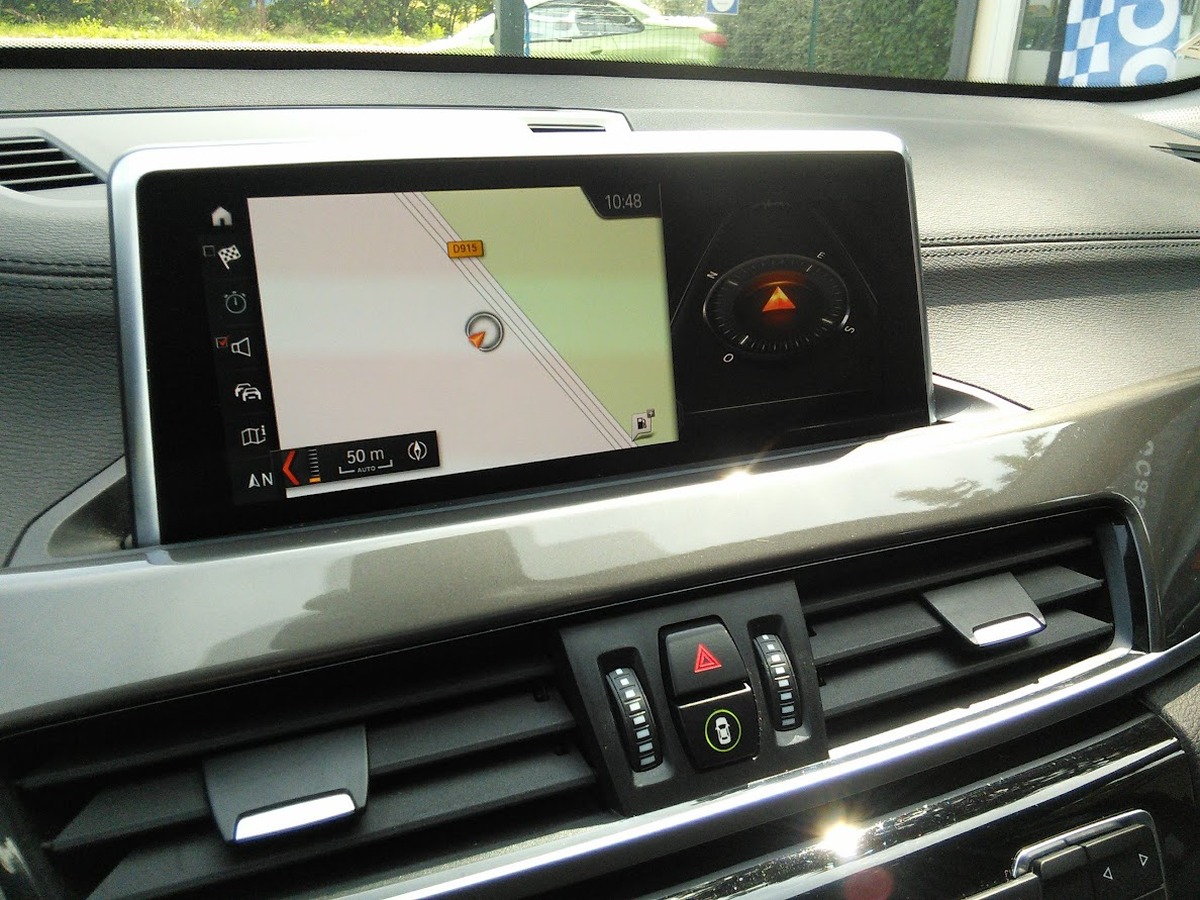 Bmw X1 LCI sDrive 2.0 i DCT7 179 cv xLine Boîte auto TOIT ouvrant PANORAMIQUE