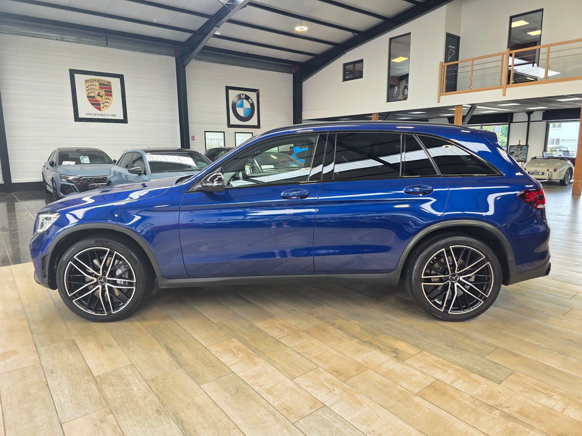 Mercedes-Benz Class GLC 3.0 43 AMG 390 PHASE 2 // SIEGES CHAUFFANTS / VENTILES // CAM / 21