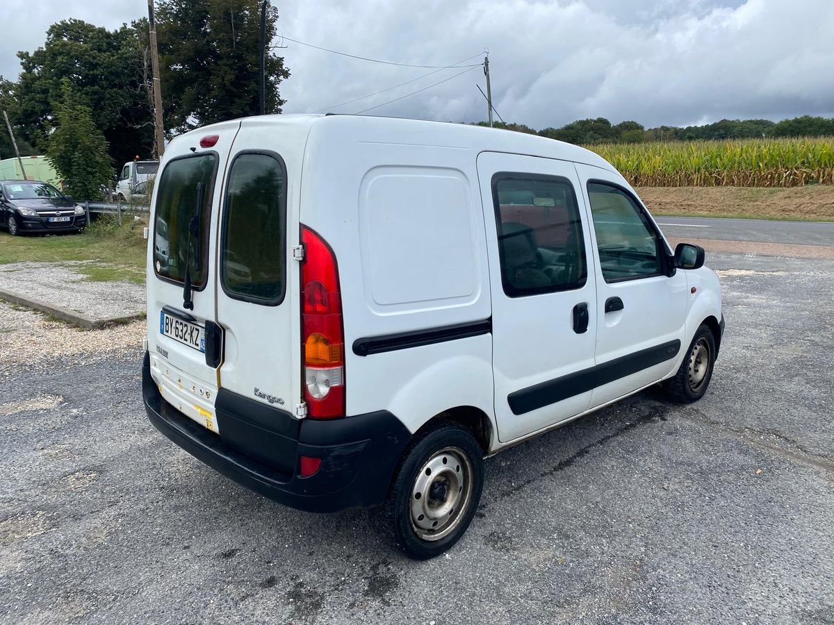 RENAULT Kangoo 1.5 dci petit prix de 2004 308001km