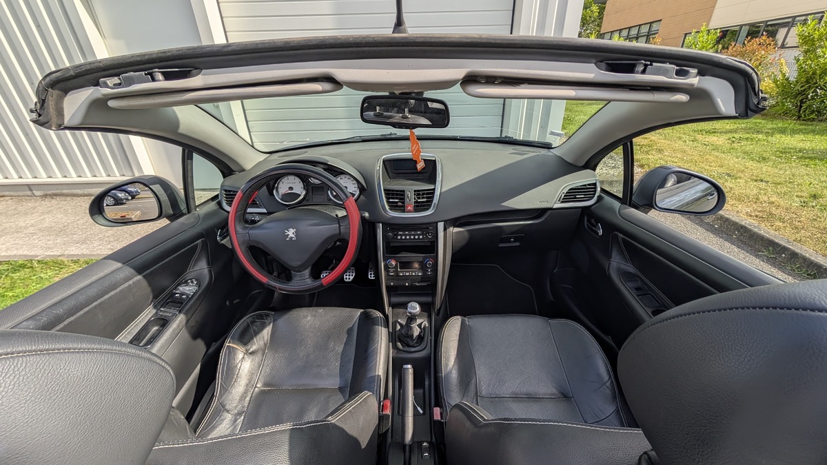 Peugeot 207 CC Pack Sport 1.6 VTI 120