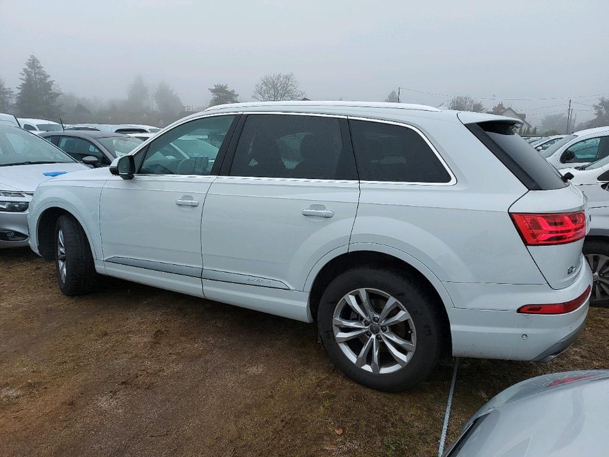 Audi Q7 3.0 TDI 272 AVUS + ATTELAGE / TVA