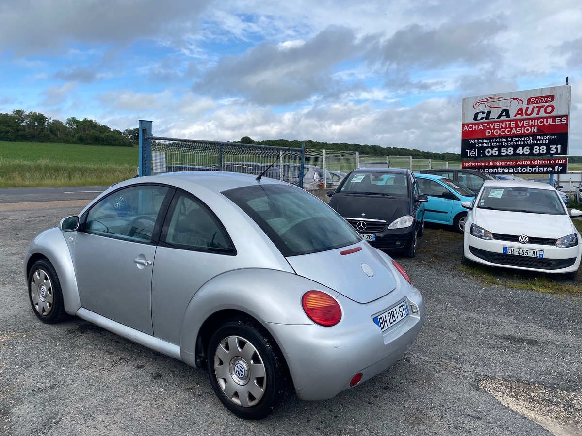 Volkswagen NEWBEETLE 1.6i 100cv 200000km