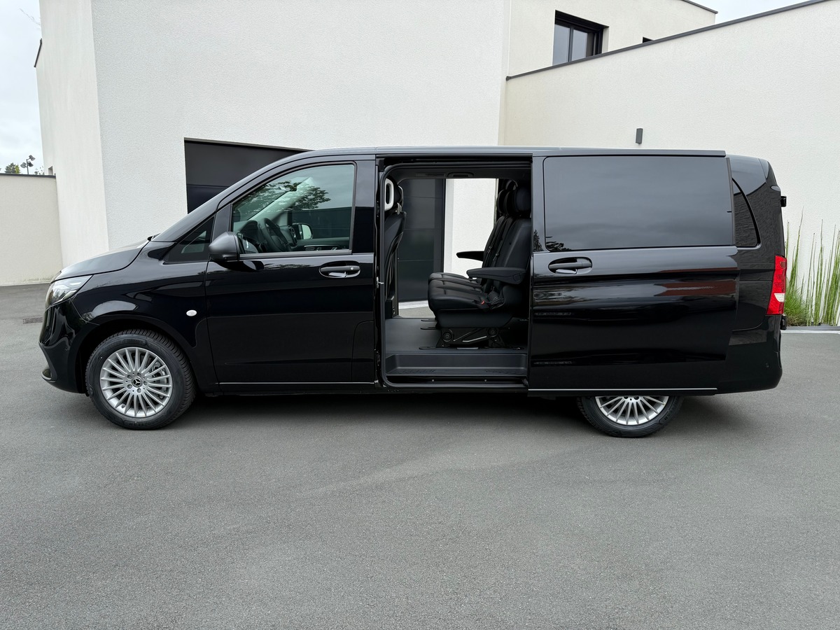 Mercedes Benz VITO 119 CDI MIXTO LONG SELECT 5 PLACES 4X4 / TVA / 43 KMS