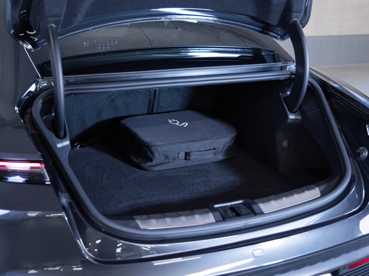 Porsche Taycan Turbo 680ch Performance Battery+ Ecran Passager/360/Bose/Inno/Keyless/Roues AR direc.