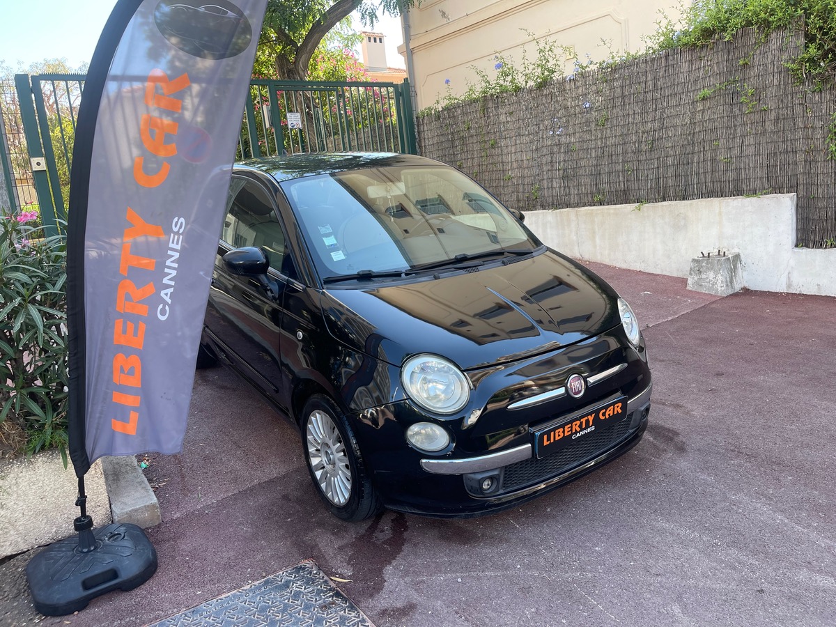 Fiat 500 1.3 MJTD 75 cv / Clim / Courroie De  Distribution Neuve / Finition Lounge / Jantes