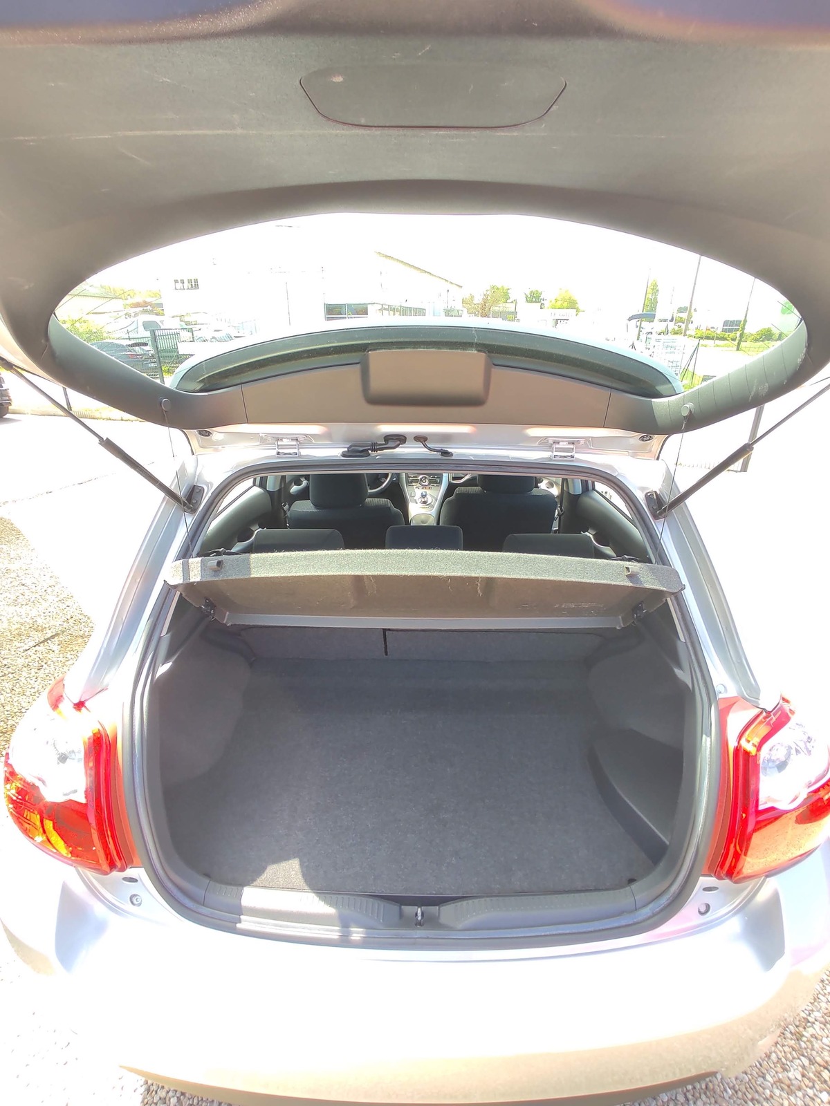 Toyota Auris 1.8 Hybrid HSd 136h Luna