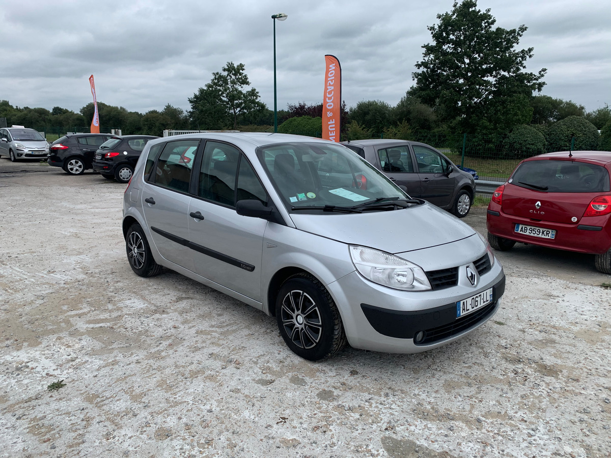 RENAULT Megane scenic 1.6i 16v 112CH 115436km