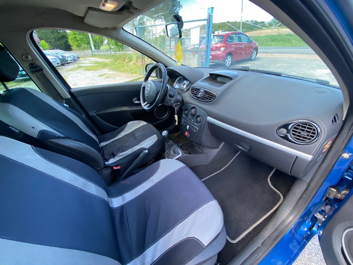 RENAULT Clio 1.5 dci 75cv 2011