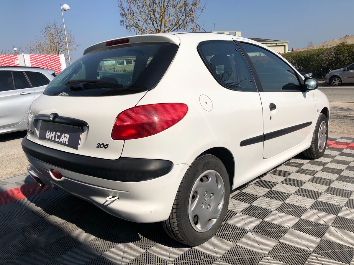 Peugeot 206 1.9 D 70ch clim DA deriv vp b