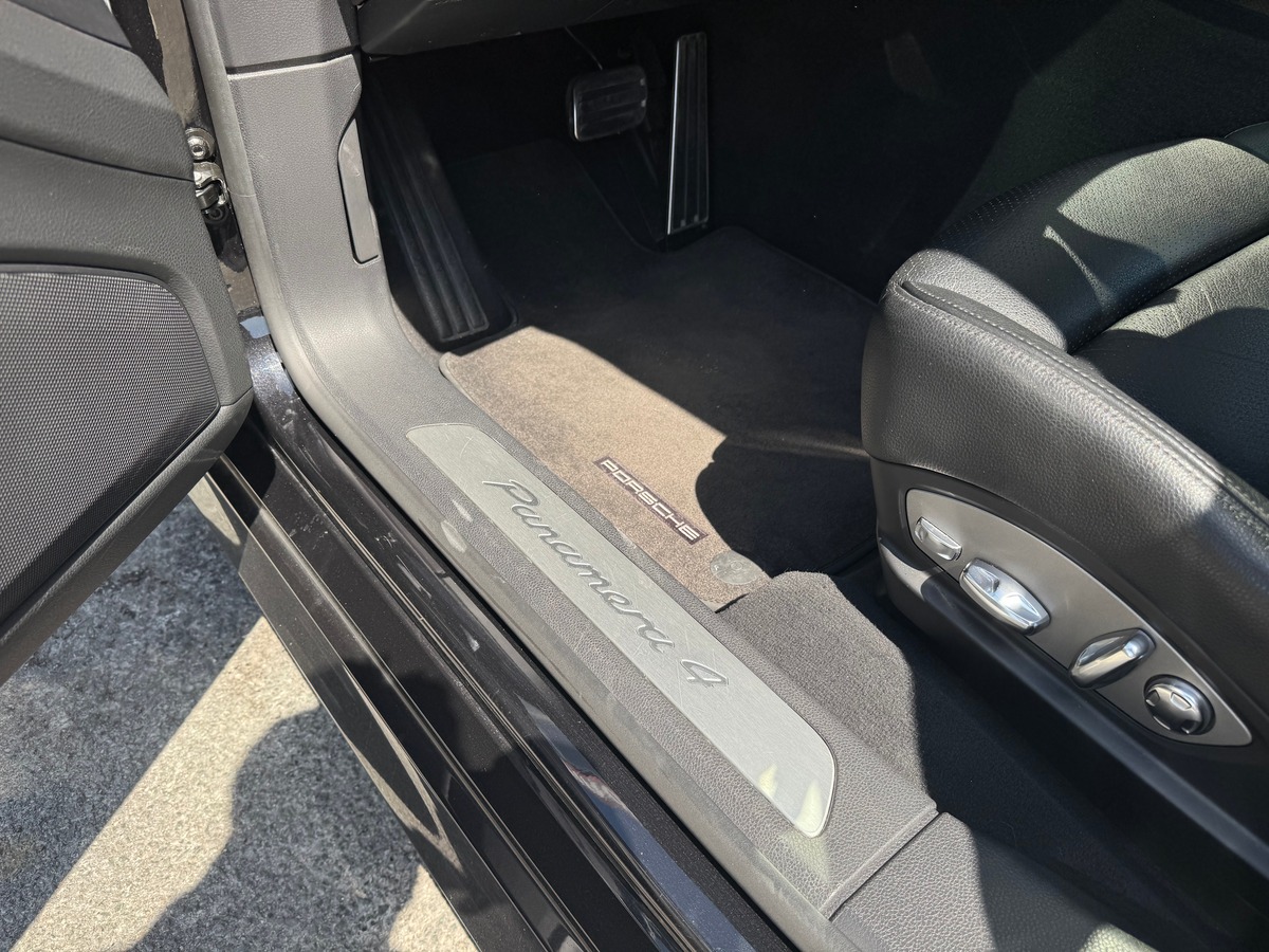 Porsche Panamera 4 3.6 i V6 PDK 300 cv - TOIT OUVRANT